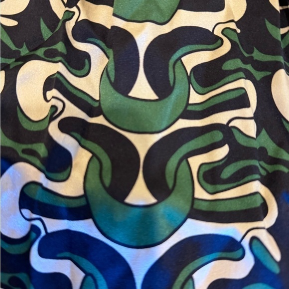 Diane Von Furstenberg Silk Steffi chain link pattern Dress Size 2 - Picture 3 of 15